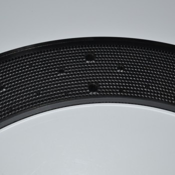 Segment 1/5 crnog kruga oko mete