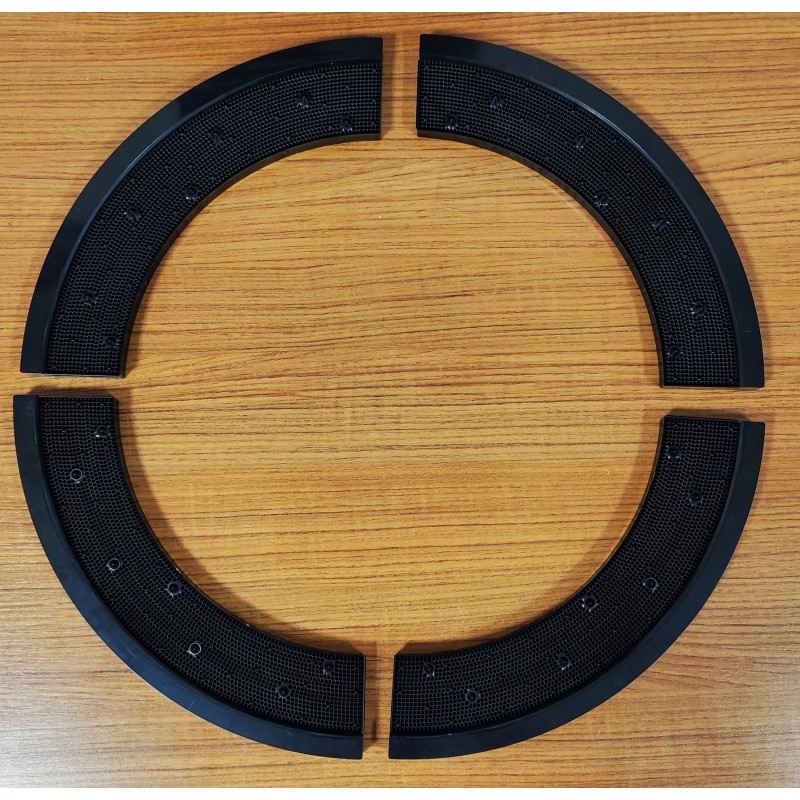 Segment 1/4 crnog kruga oko mete